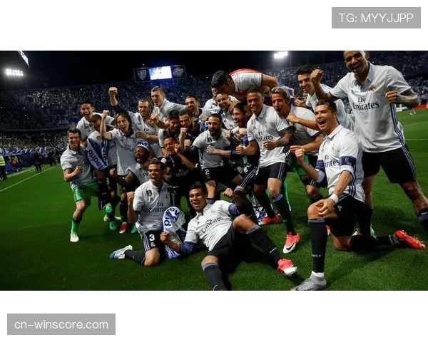 西班牙国家德比前瞻：巴萨年轻中场能否承受皇马老练的防守压迫与转换节奏